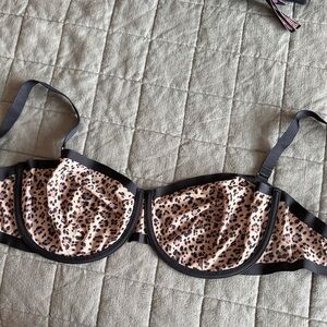 CUUP Leopard-Print Underwire Balconette Bra 34H